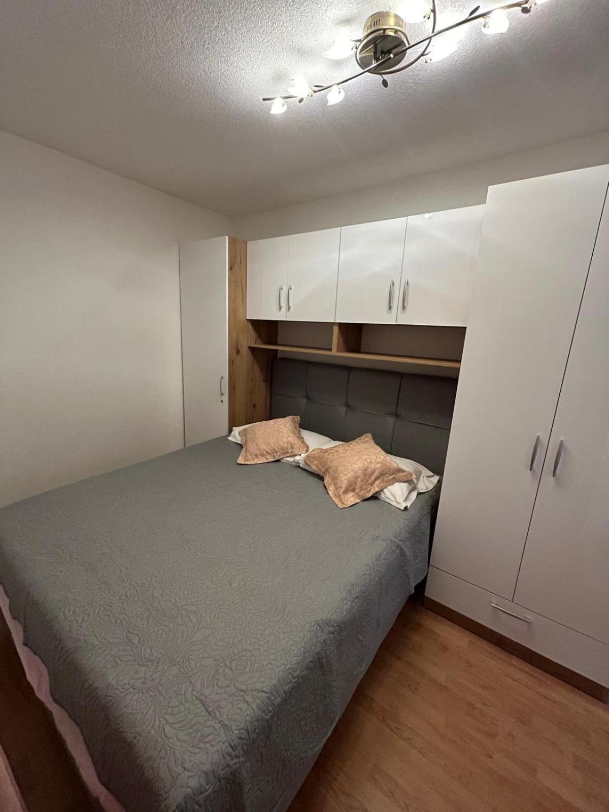 Apartment Lovre Topic Baška Voda المظهر الخارجي الصورة