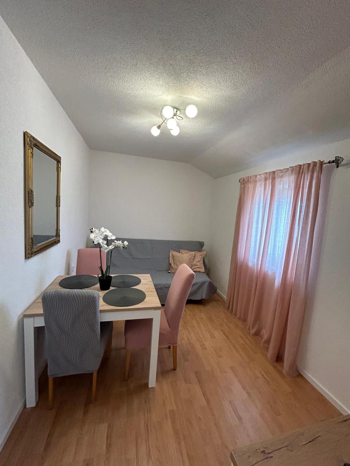 Apartment Lovre Topic Baška Voda المظهر الخارجي الصورة