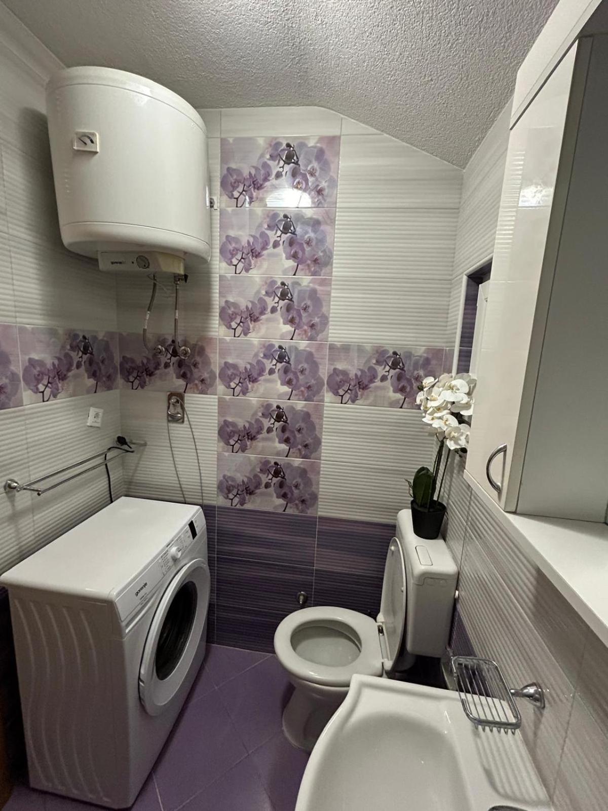 Apartment Lovre Topic Baška Voda المظهر الخارجي الصورة